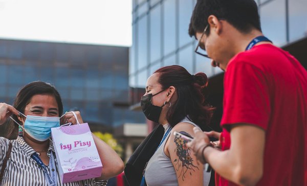 Boosting Teenage Confidence: How Team Sports Help Overcome Social Anxiety